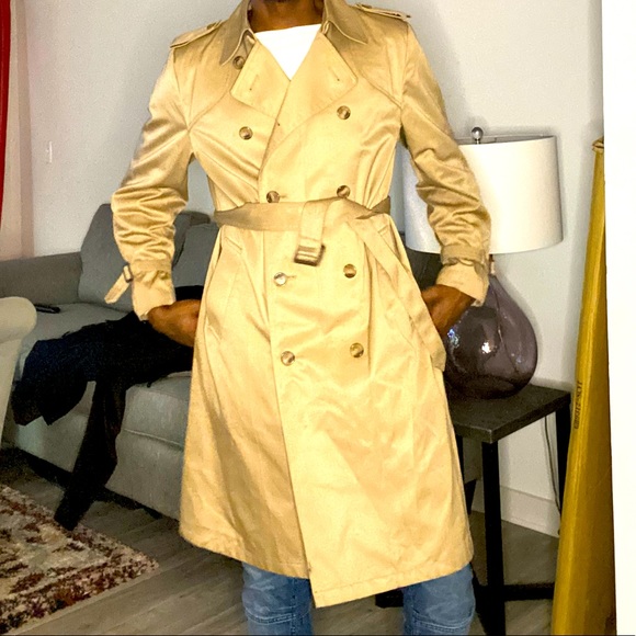 Classy & Classic Stylish Camel Trench Coat with Belt - Picture 1 of 7